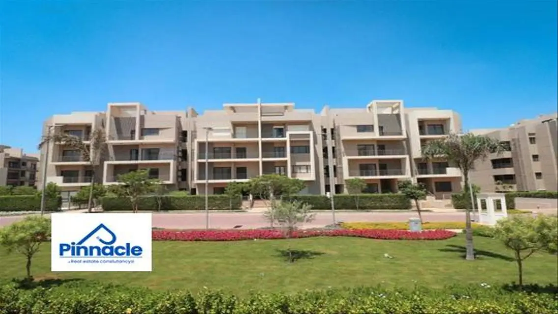 Apartment for sale with private garage -