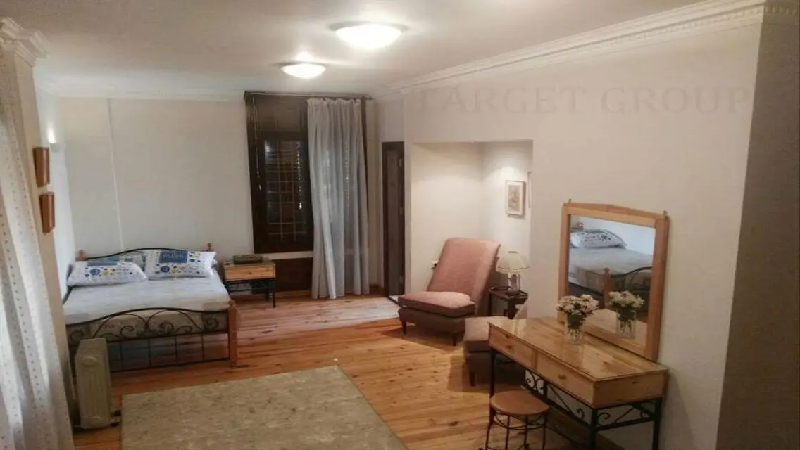Ultra modern furnished apartment in Choueifat