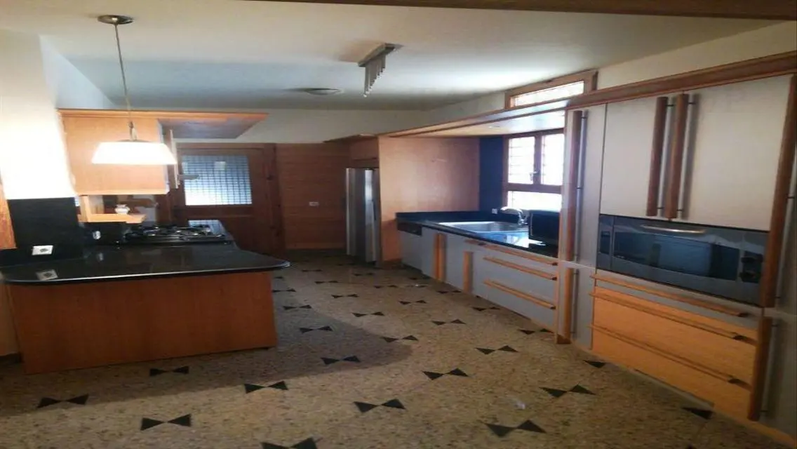 Ultra modern furnished apartment in Choueifat