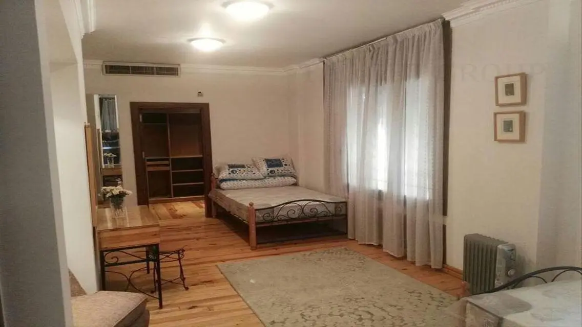 Ultra modern furnished apartment in Choueifat