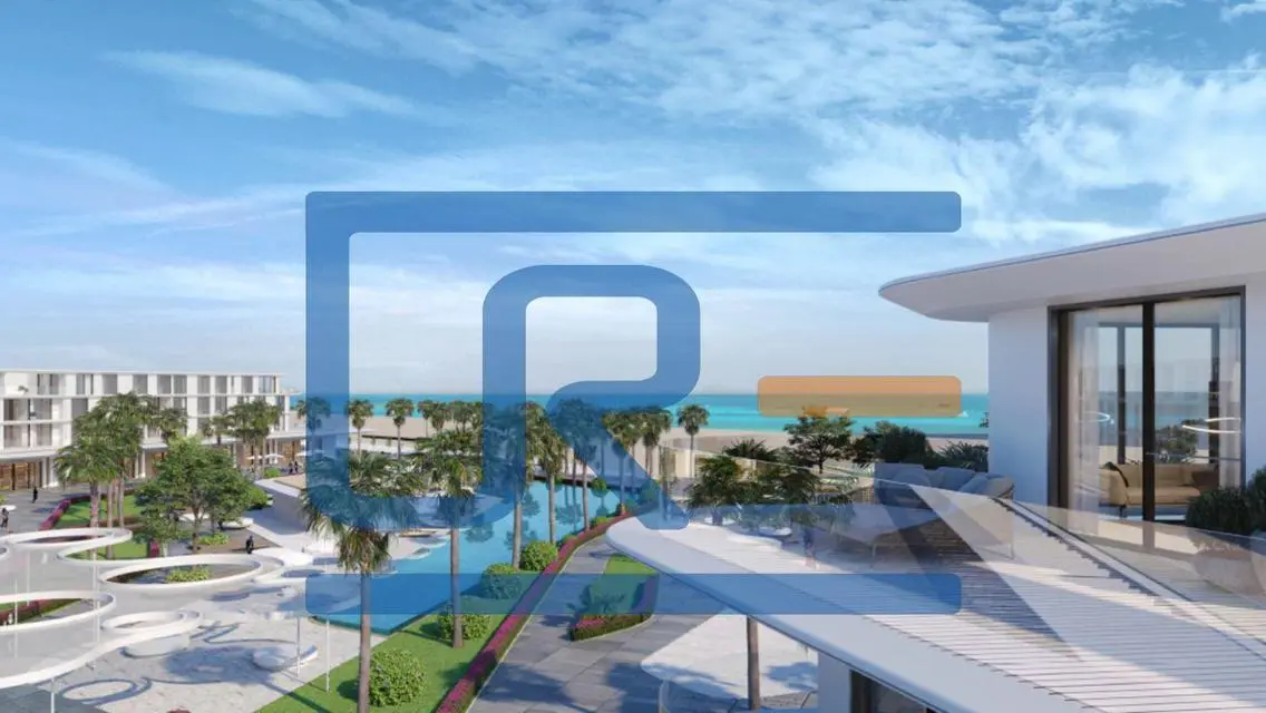 Aqua Chalet Direct on the lagoon For Sale In June