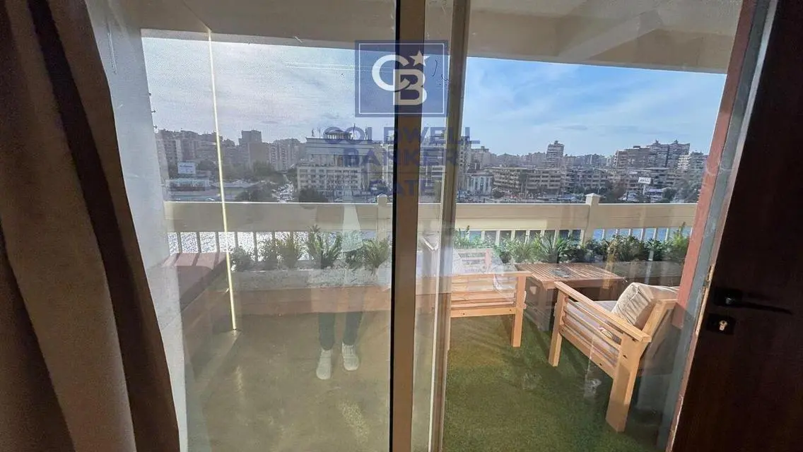 Furnished apartment on the Nile in Zamalek for ren