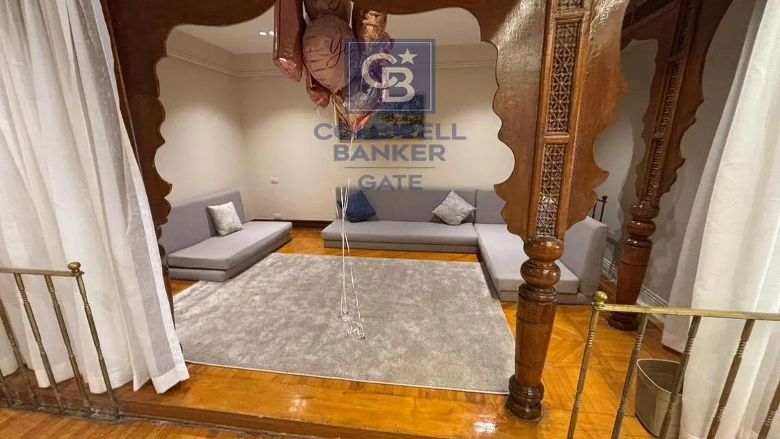Furnished apartment on the Nile in Zamalek for ren