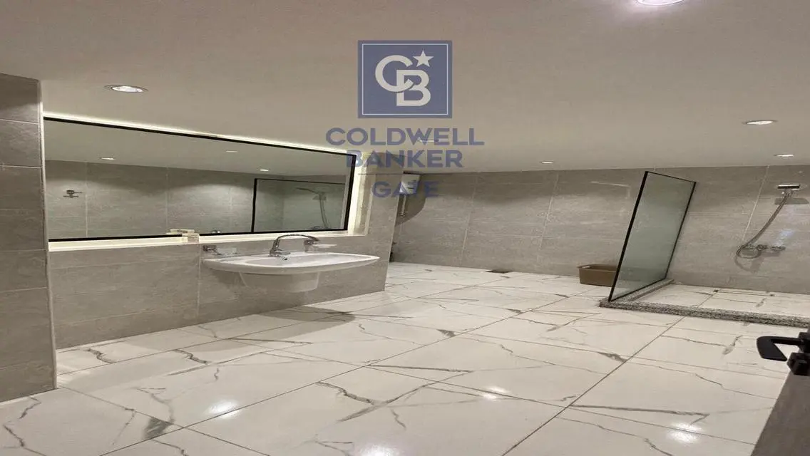 Furnished apartment on the Nile in Zamalek for ren