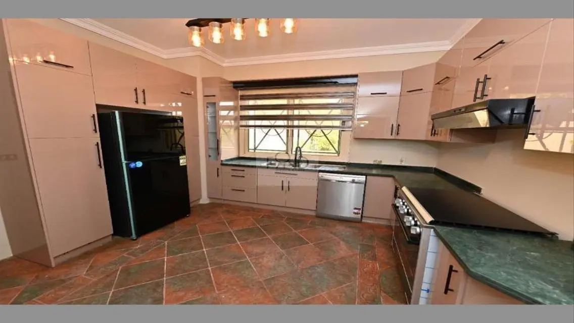 Semi furnished villa for rent in Katameya Heights