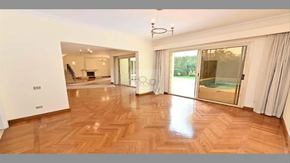 Semi furnished villa for rent in Katameya Heights