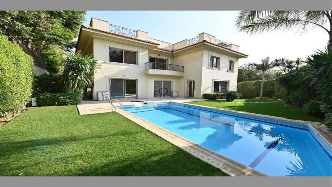 Semi furnished villa for rent in Katameya Heights