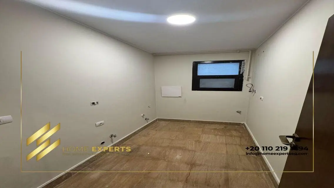 Semi furnished apartment for rent in Eastown