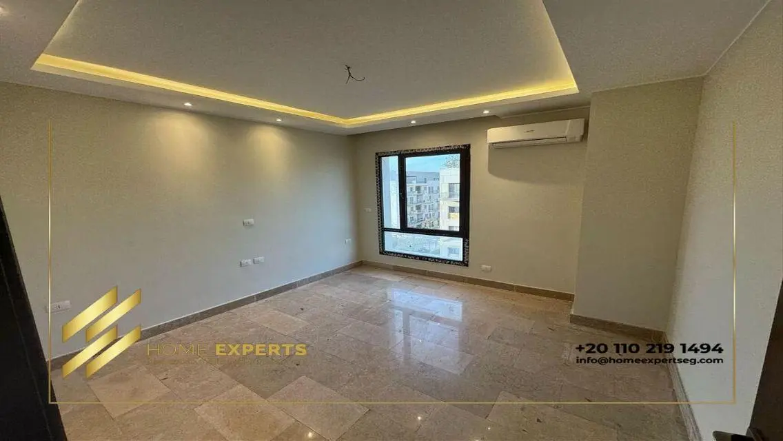 Semi furnished apartment for rent in Eastown