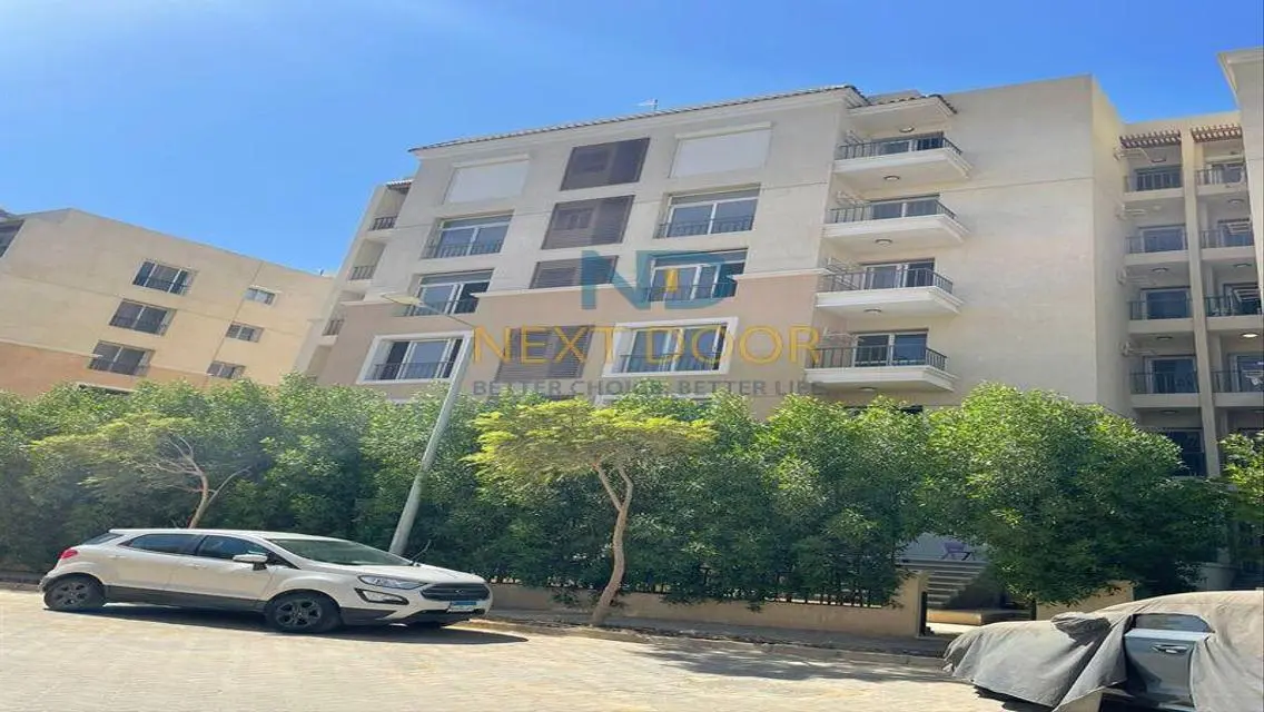 Apartment with Garden in Best Location in Sarai