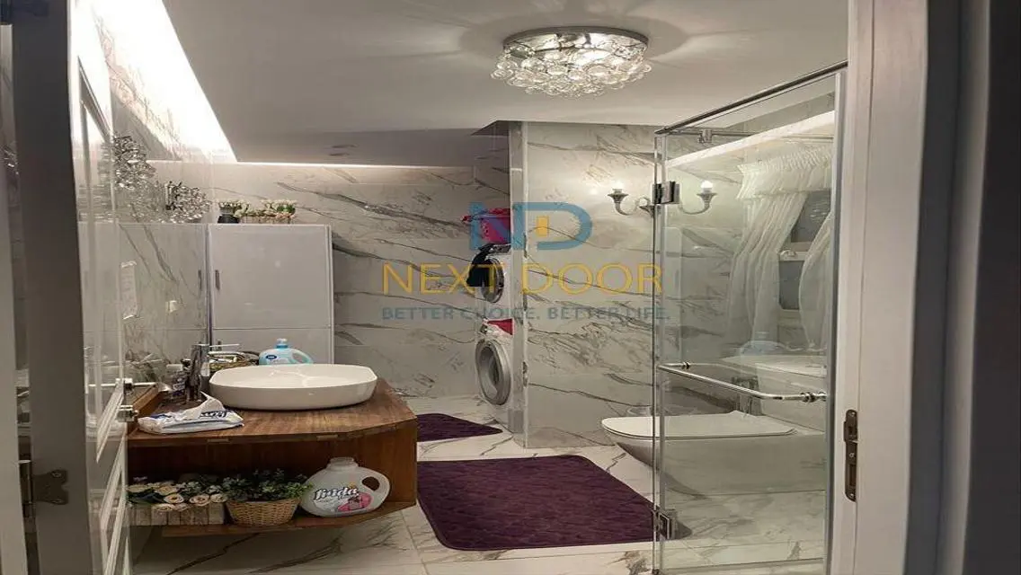 Apartment with Garden in Best Location in Sarai