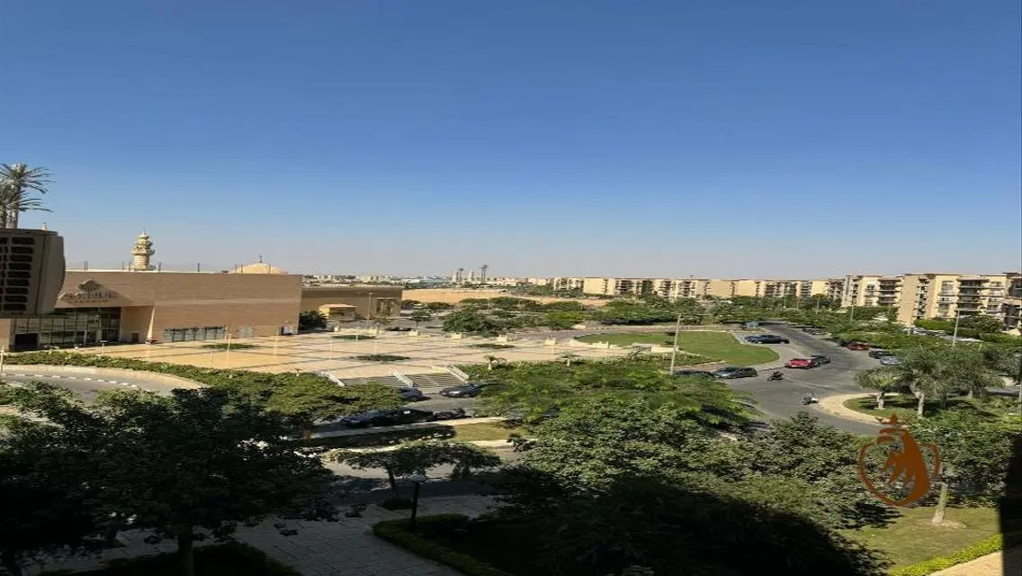 لقطة للبيع 180 م مـوقـع ممـيـــز بالرحــــاب 2