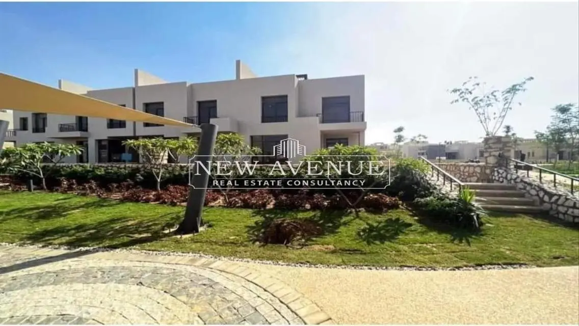 Townhouse Corner Resale in O West, Delivered