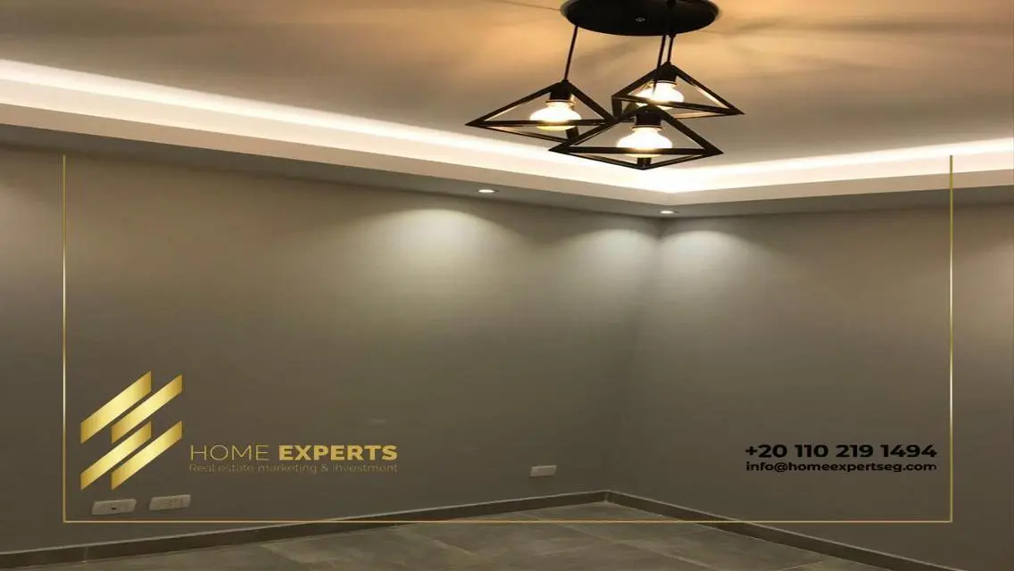 Apartment for rent in Eastown l kitchen &amp; ACs