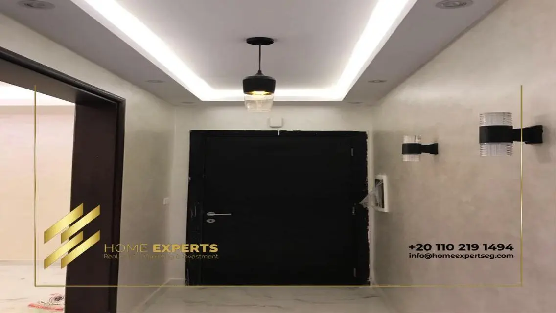 Apartment for rent in Eastown l kitchen &amp; ACs