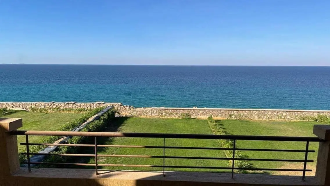 تاون هاوس 150م Full Sea View بـ تلال العين السخنة