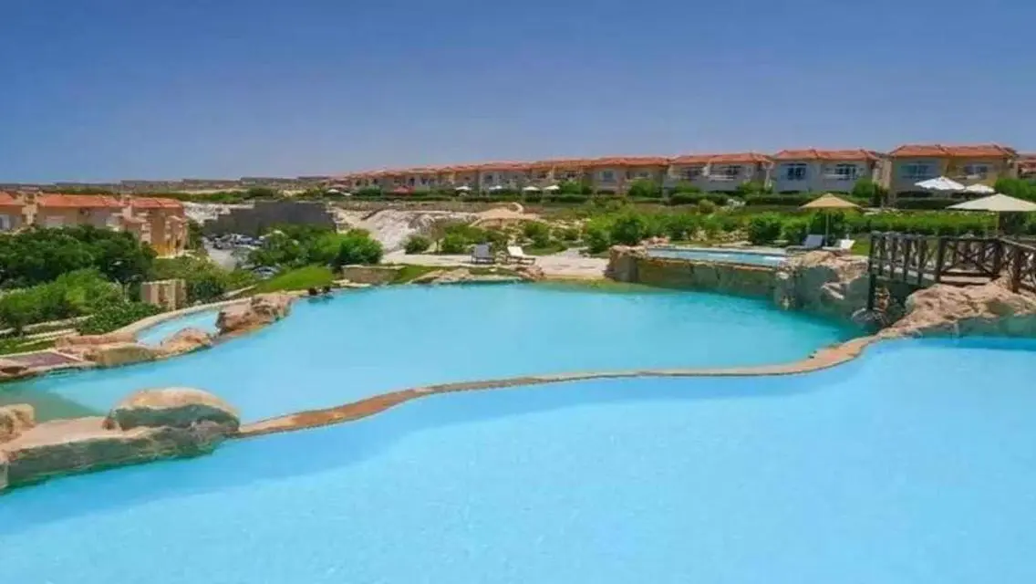 تاون هاوس 150م Full Sea View بـ تلال العين السخنة
