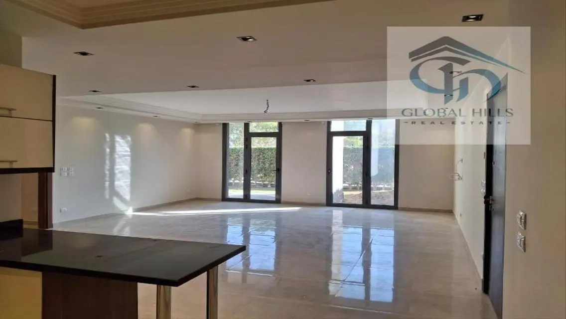 Apartment forsale in eastown fully finished+garden