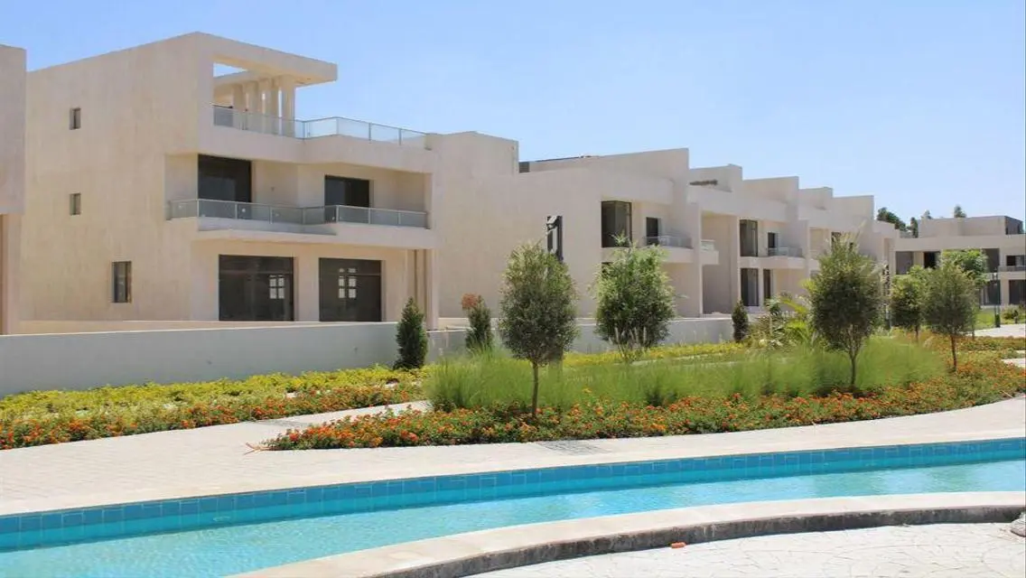 Cheapest villa delivery 1y lake view in Lake West