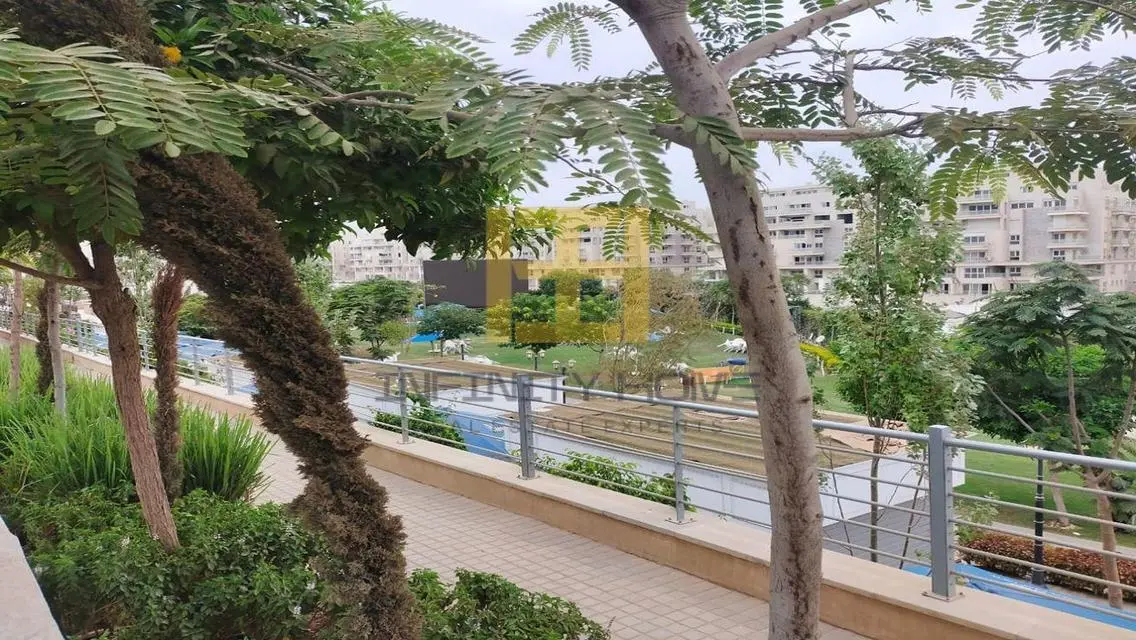 Club chalet for sale RTM Mountain view ICity