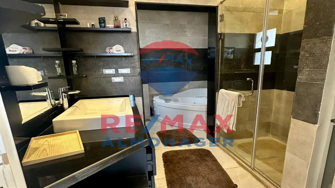 Luxurious Apartment for Sale in Prime Location