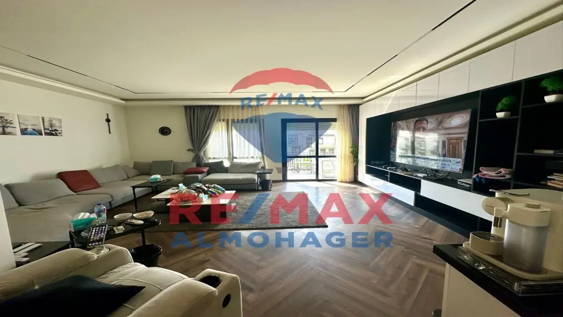 Luxurious Apartment for Sale in Prime Location