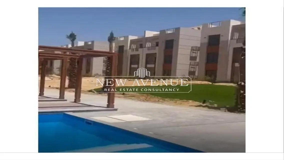 Ground chalet with private garden in Gaia