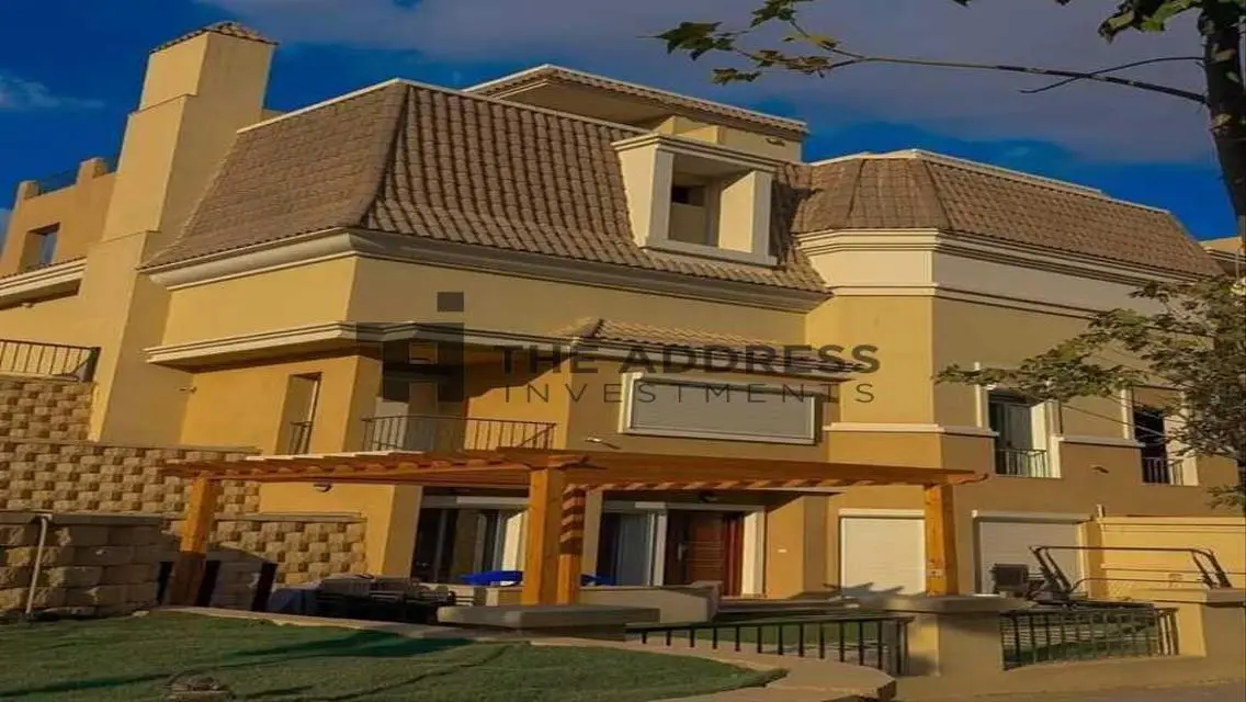تاون هاوس اربع غرف 340م 10% تسهيلات تصل 7 سنوات