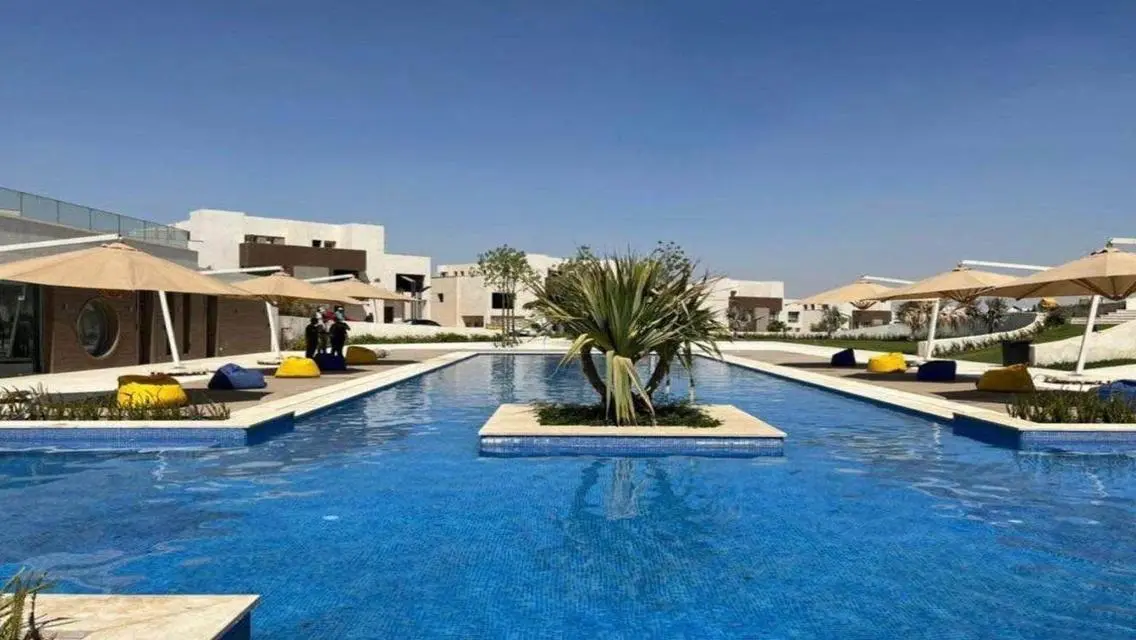 شقةمتشطبة للبيع جاهزة للسكن في سوليا امام نيو جيزة