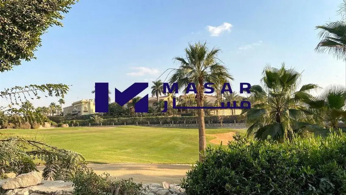 فيلا فاخرة للبيع في موقع مثالي