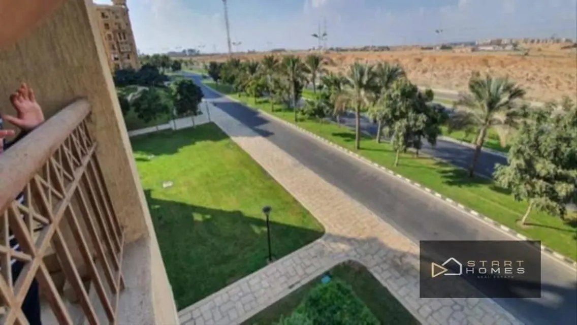 شقة للايجار في البساتين بمساحة 1042 متر