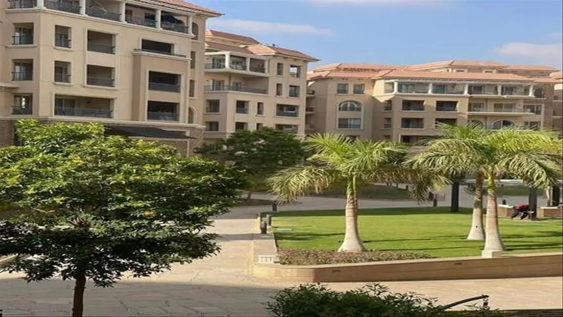 شقه متشطبه للبيع بموقع متميز 170 متر في 90 Avenue