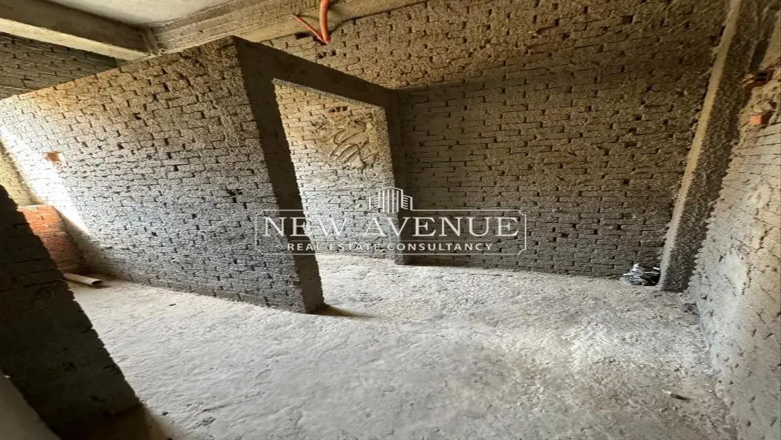 مصنع للإيجار في القاهرة الجديدة 4300م جاهز للتشغيل