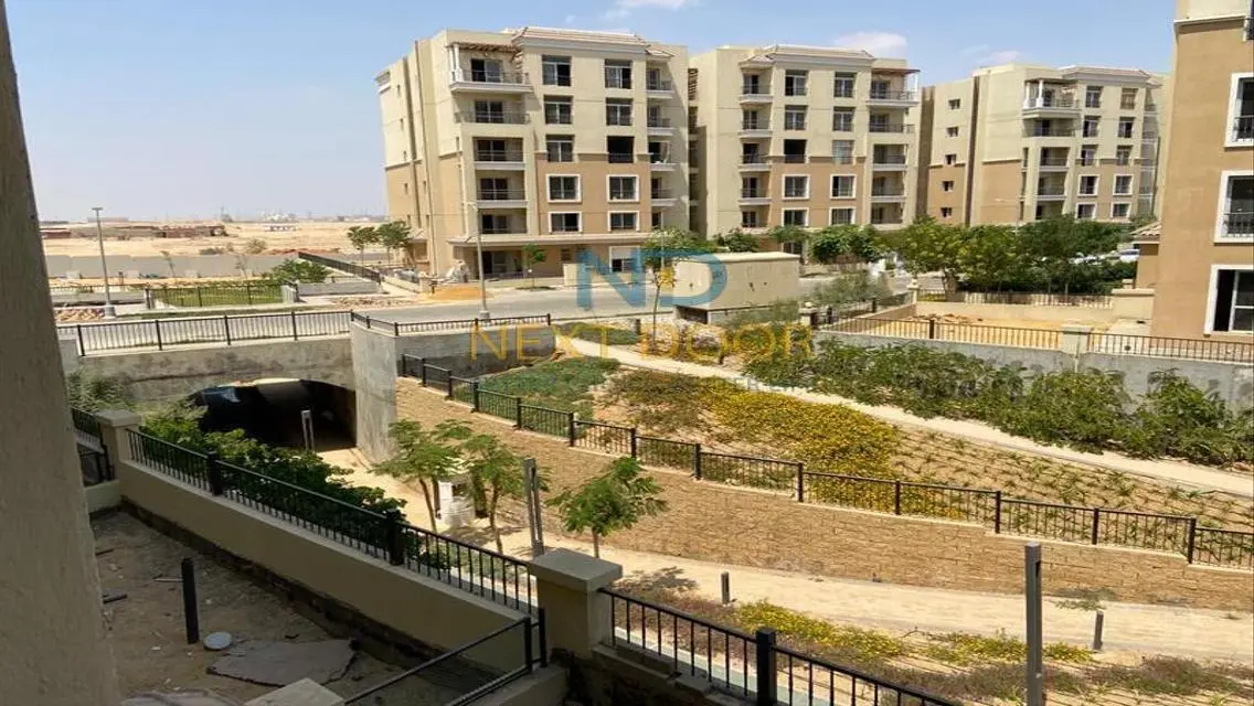 Luxury Ground Apartment for sale in Compound Sarai
