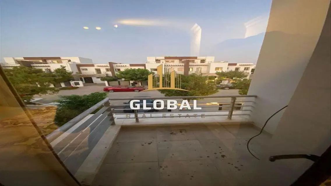 Luxury Apartment in Hyde Park - EGP 85,000