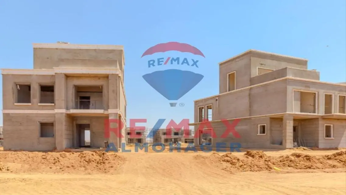 Low Price, Icon A villa for sale in Belle Vie