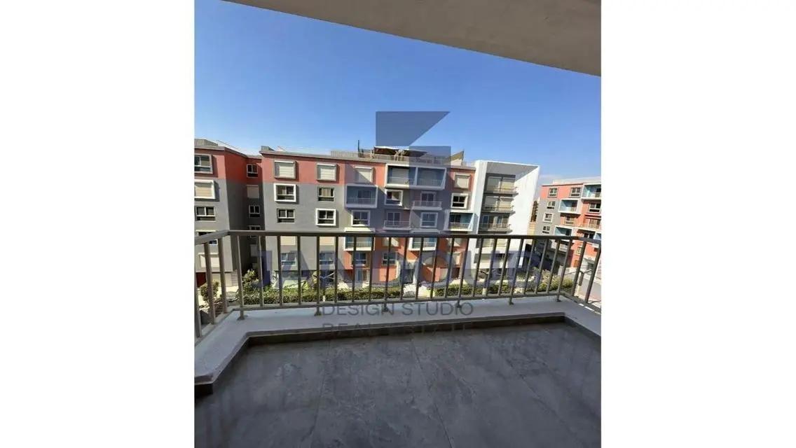 Luxury Apartment for Sale in a Fully Serviced