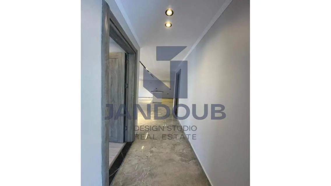 Luxury Apartment for Sale in a Fully Serviced