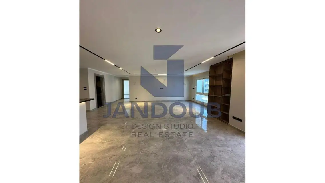 Luxury Apartment for Sale in a Fully Serviced