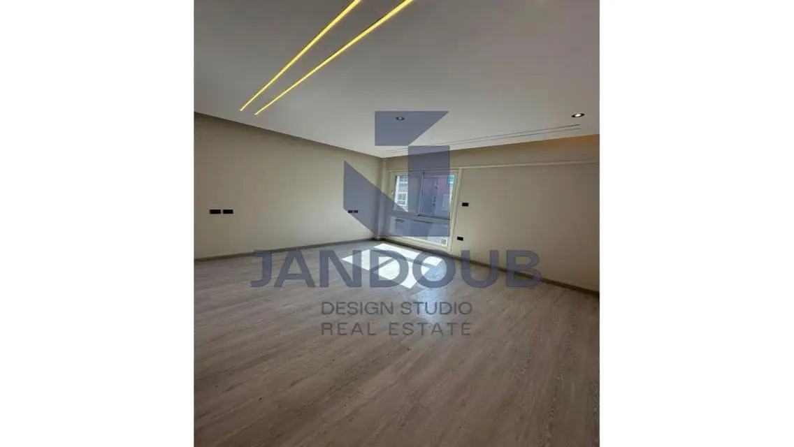 Luxury Apartment for Sale in a Fully Serviced