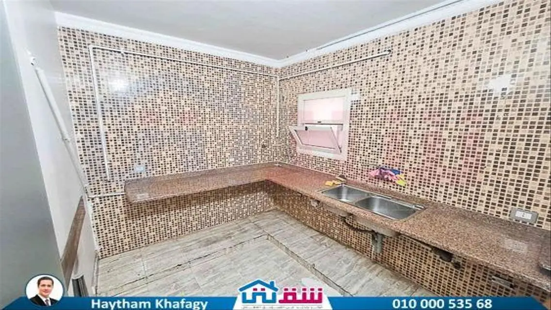 شقة للإيجار (ق.ج) 280م سموحة - ش فوزي معاذ الرئيسي