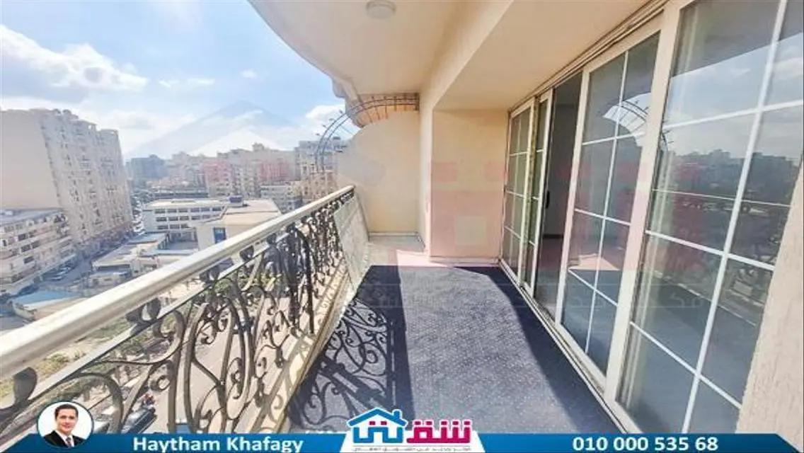 شقة للإيجار (ق.ج) 280م سموحة - ش فوزي معاذ الرئيسي