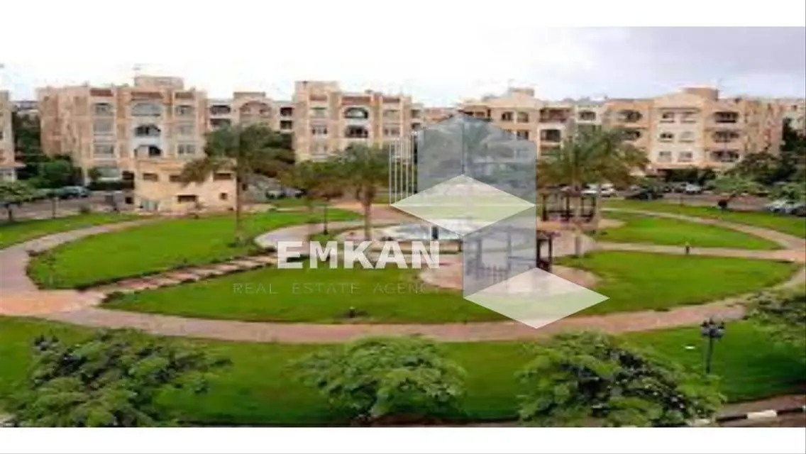 For rent 170 meters Beverly Hills - SODIC West -