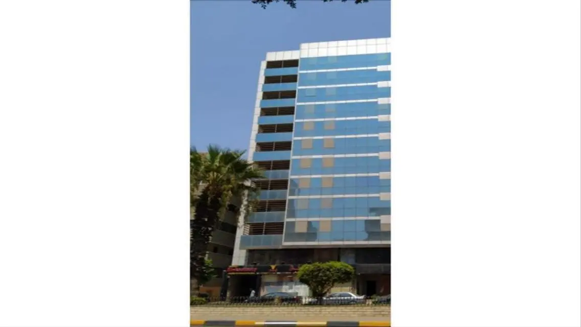 Luxury hotel tower on the Nile for sale/rent
