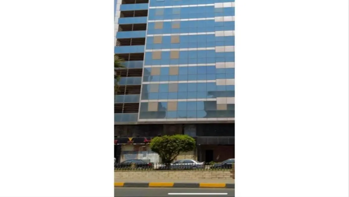 Luxury hotel tower on the Nile for sale/rent