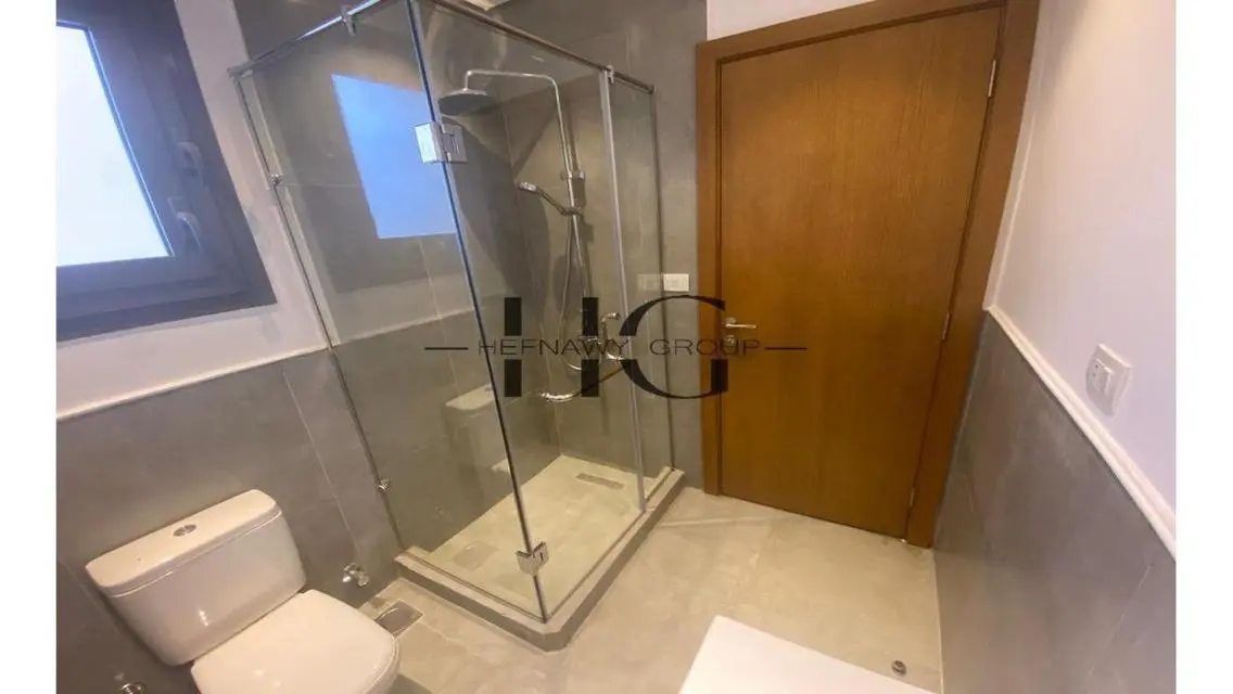 Prime Location With Wardrobes And Shutters