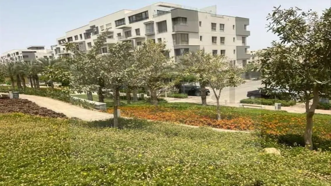 Luxury penthouse for sale in Sodic Eastown