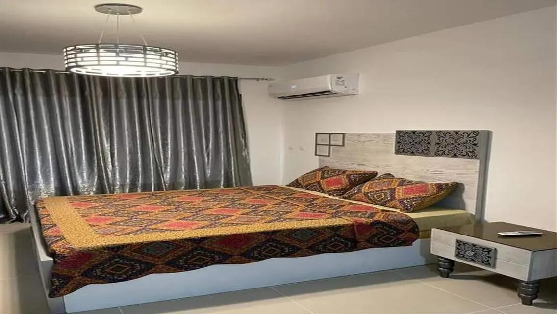 Ground Chalet + Garden For Rent In Marina Marassi