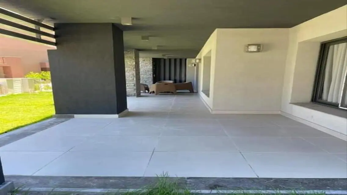 Ground Chalet + Garden For Rent In Marina Marassi