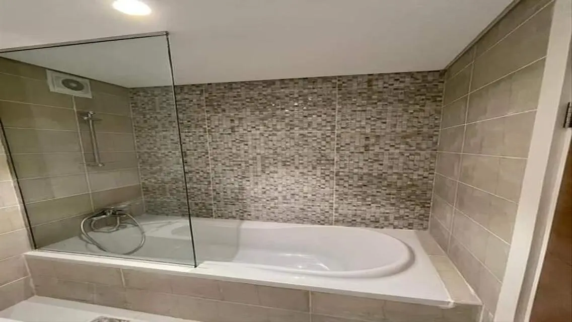 Ground Chalet + Garden For Rent In Marina Marassi